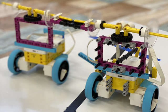 ロボ団西葛西校
                        
                  